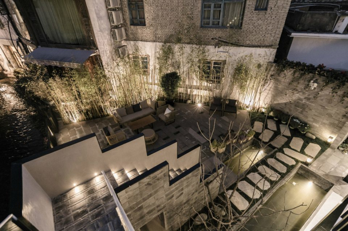 云南麗江民宿精品酒店裝修設(shè)計(jì)公司案例(圖3) 云南麗江民宿精品酒店裝修設(shè)計(jì)公司案例(圖3)