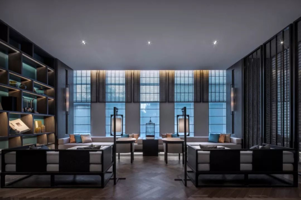 洛陽國寶鉑瑞酒店裝修設(shè)計公司案例(圖6) 洛陽國寶鉑瑞酒店裝修設(shè)計公司案例(圖6)