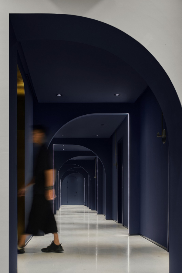 小而精的工業(yè)風(fēng)精品酒店改造設(shè)計(圖8) 小而精的工業(yè)風(fēng)精品酒店改造設(shè)計(圖8)