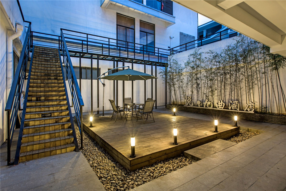 酒店裝修設(shè)計(jì)的一些細(xì)節(jié)問題(圖1) 酒店裝修設(shè)計(jì)的一些細(xì)節(jié)問題(圖1)