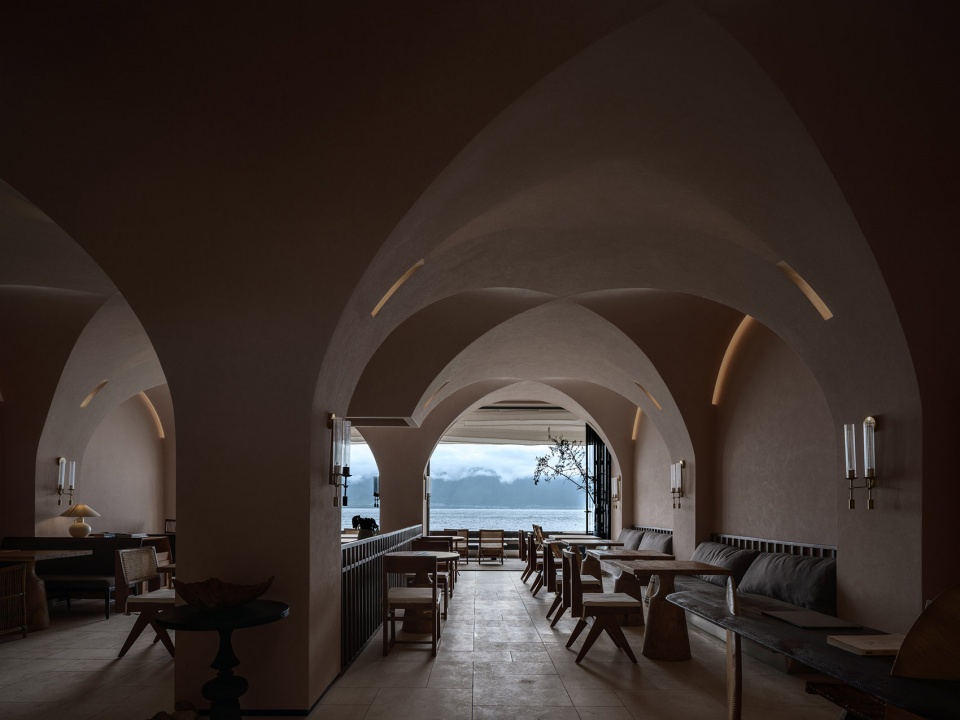 洛陽酒店裝修設(shè)計公司特色民宿設(shè)計案例(圖3) mhbszdsysdl-4.jpg