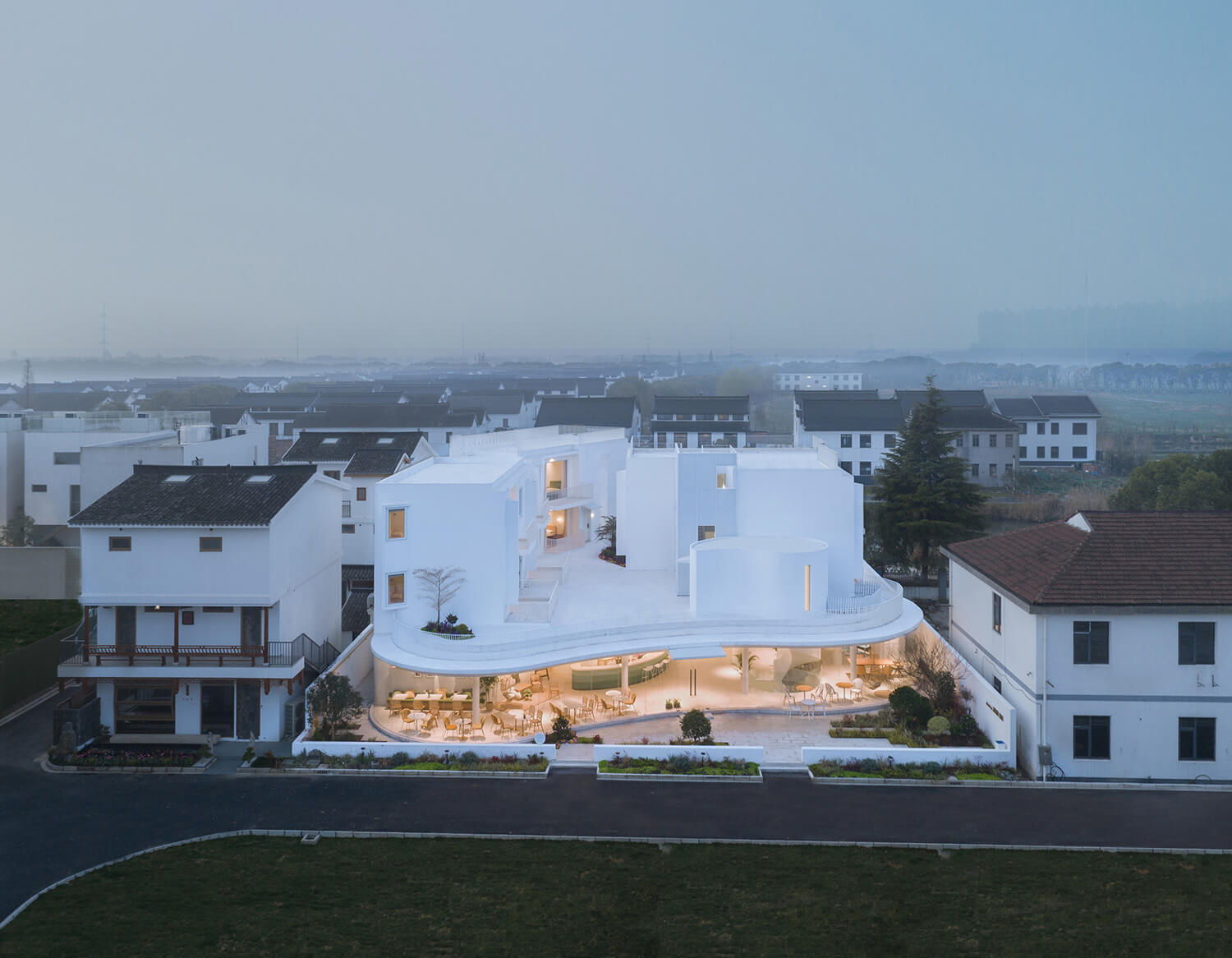 主題民宿設(shè)計(jì)公司云上主題民宿裝修案例(圖1) 0.jpg