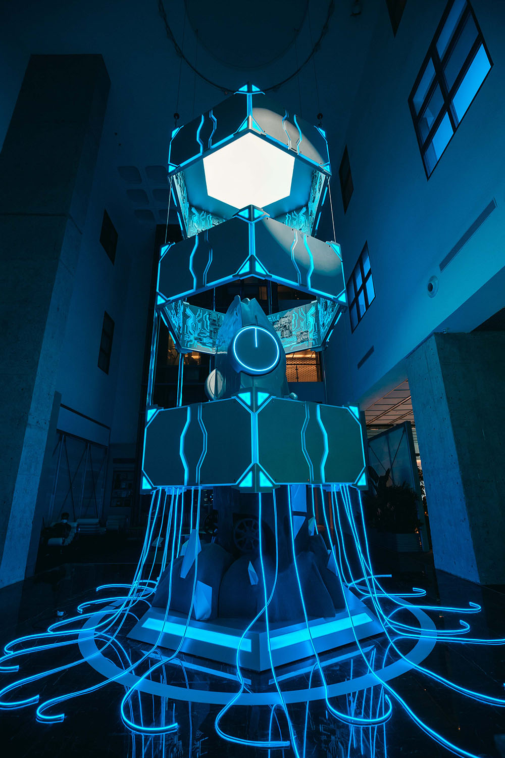 主題酒店設(shè)計公司分享易車·亞朵汽車概念酒店(圖4) 圖片 (4).jpg