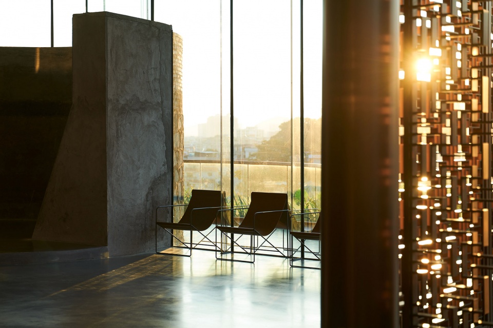 鄭州酒店裝修推薦The Pond藝術(shù)酒店設(shè)計案例(圖4) thepondysjd-6.jpg