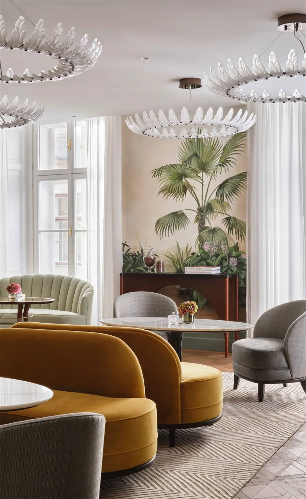 酒店設(shè)計公司推薦維也納瑰麗酒店裝修案例(圖1) 酒店設(shè)計公司推薦維也納瑰麗酒店裝修案例(圖1)