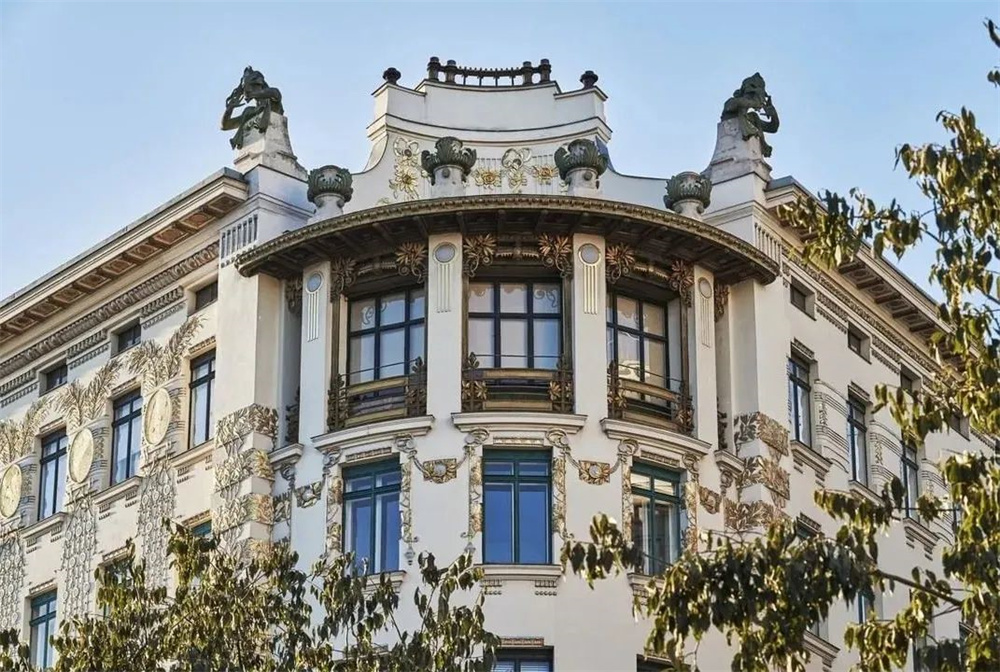 酒店設(shè)計公司推薦維也納瑰麗酒店裝修案例(圖3) 3.jpg