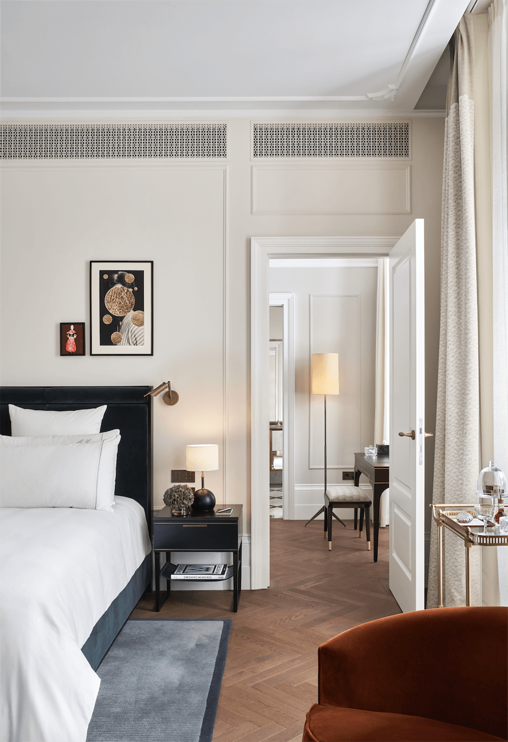 酒店設(shè)計公司推薦維也納瑰麗酒店裝修案例(圖24) 酒店設(shè)計公司推薦維也納瑰麗酒店裝修案例(圖24)