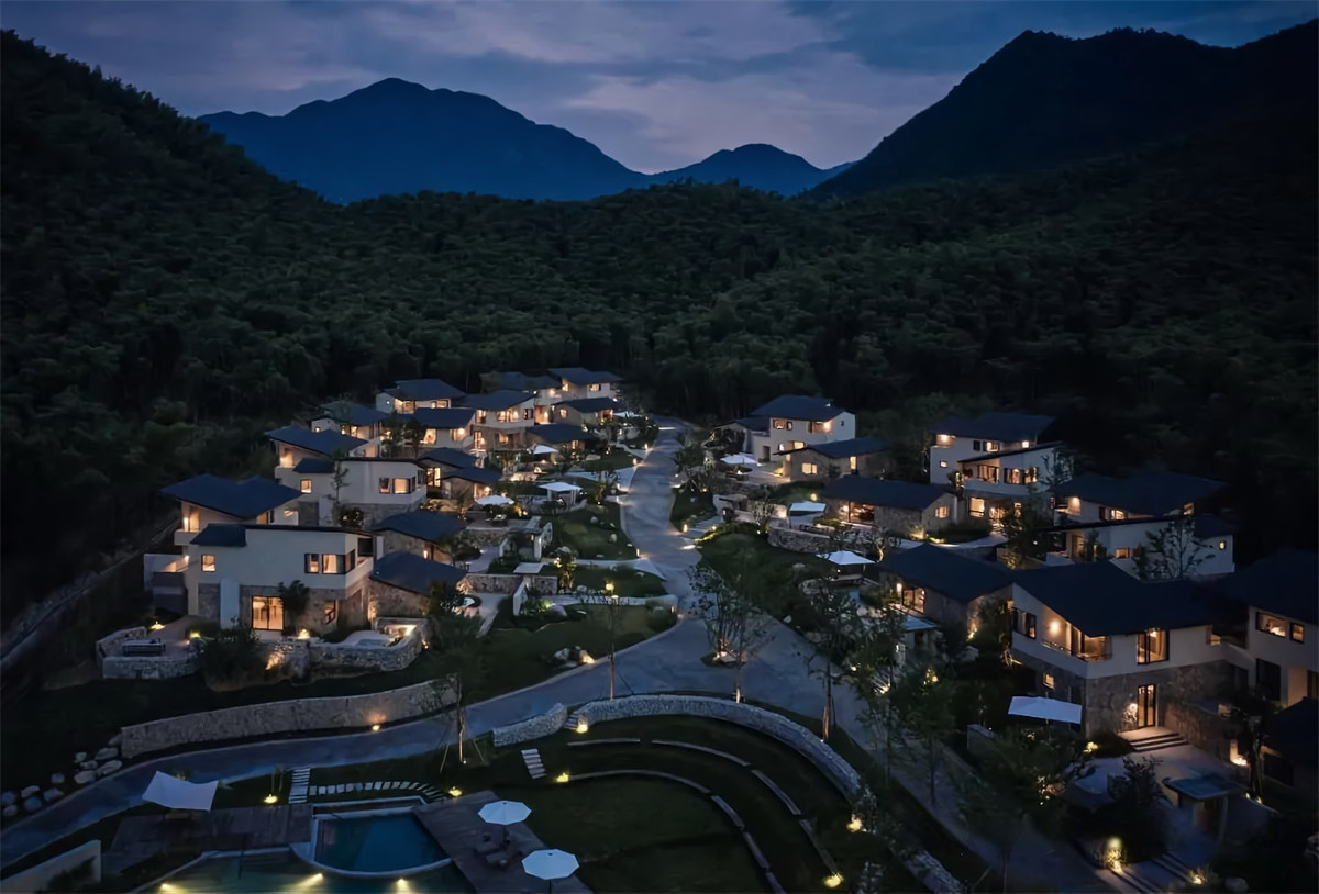 鄭州民宿裝修公司推薦野在山川民宿設(shè)計方案(圖1) 鄭州民宿裝修公司推薦野在山川民宿設(shè)計方案(圖1)