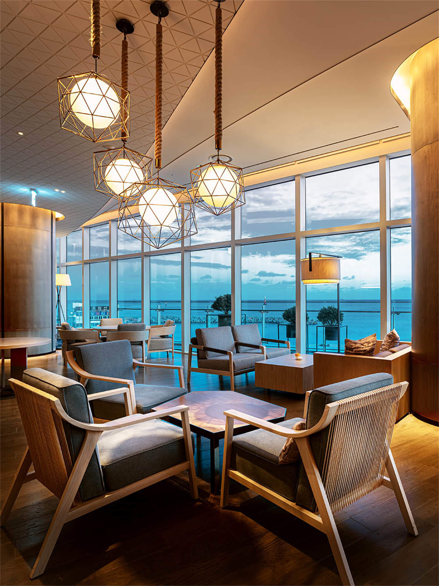 酒店設(shè)計(jì)公司釜山度假村喜格尼爾酒店裝修案例(圖4) DM_20220818093052_004.jpg