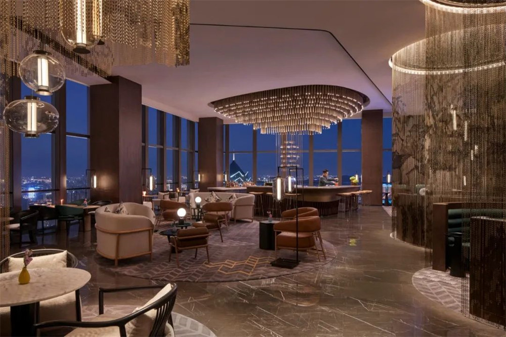 蘇州古運(yùn)河英迪格精品酒店裝修設(shè)計(jì)案例(圖4) 蘇州古運(yùn)河英迪格精品酒店裝修設(shè)計(jì)案例(圖4)