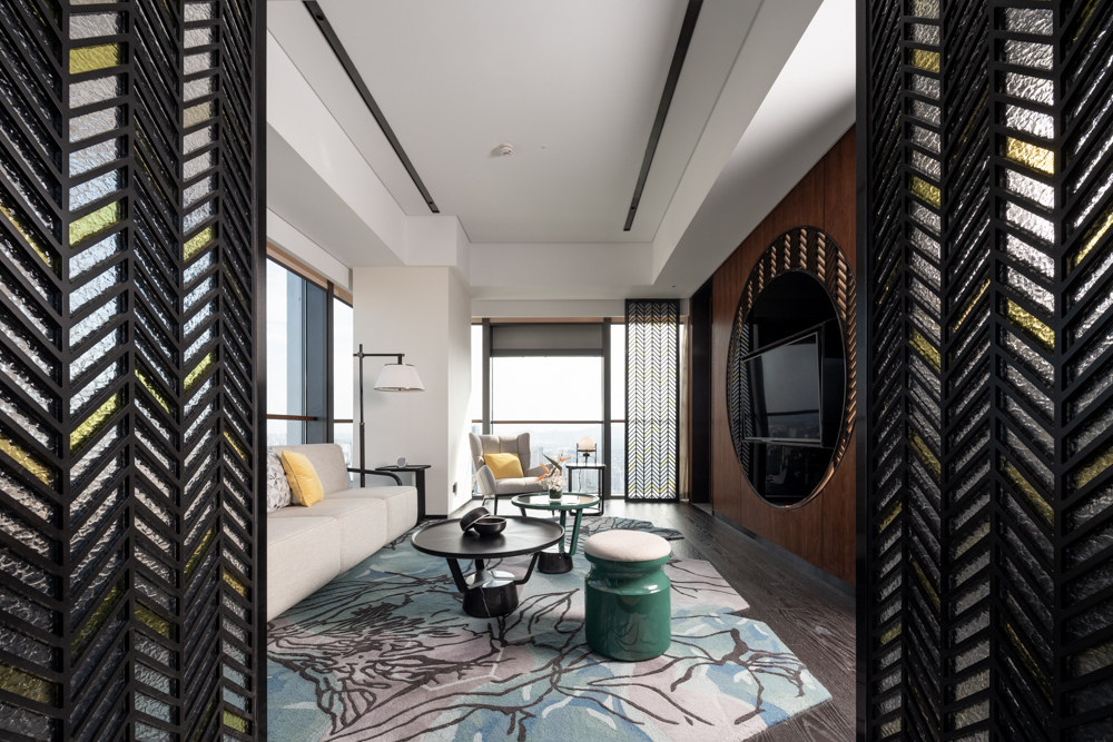 蘇州古運(yùn)河英迪格精品酒店裝修設(shè)計(jì)案例(圖5) 蘇州古運(yùn)河英迪格精品酒店裝修設(shè)計(jì)案例(圖5)