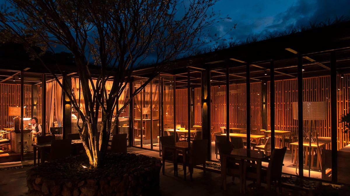 酒店裝修公司慢屋·極目度假酒店設(shè)計(jì)案例(圖4) 酒店裝修公司慢屋·極目度假酒店設(shè)計(jì)案例(圖4)