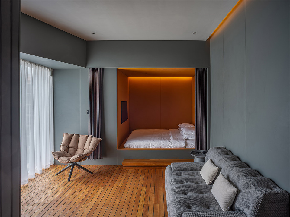 未來感十足的工業(yè)風(fēng)酒店裝修設(shè)計——YIN Hotel(圖10) 未來感十足的工業(yè)風(fēng)酒店裝修設(shè)計——YIN Hotel(圖10)