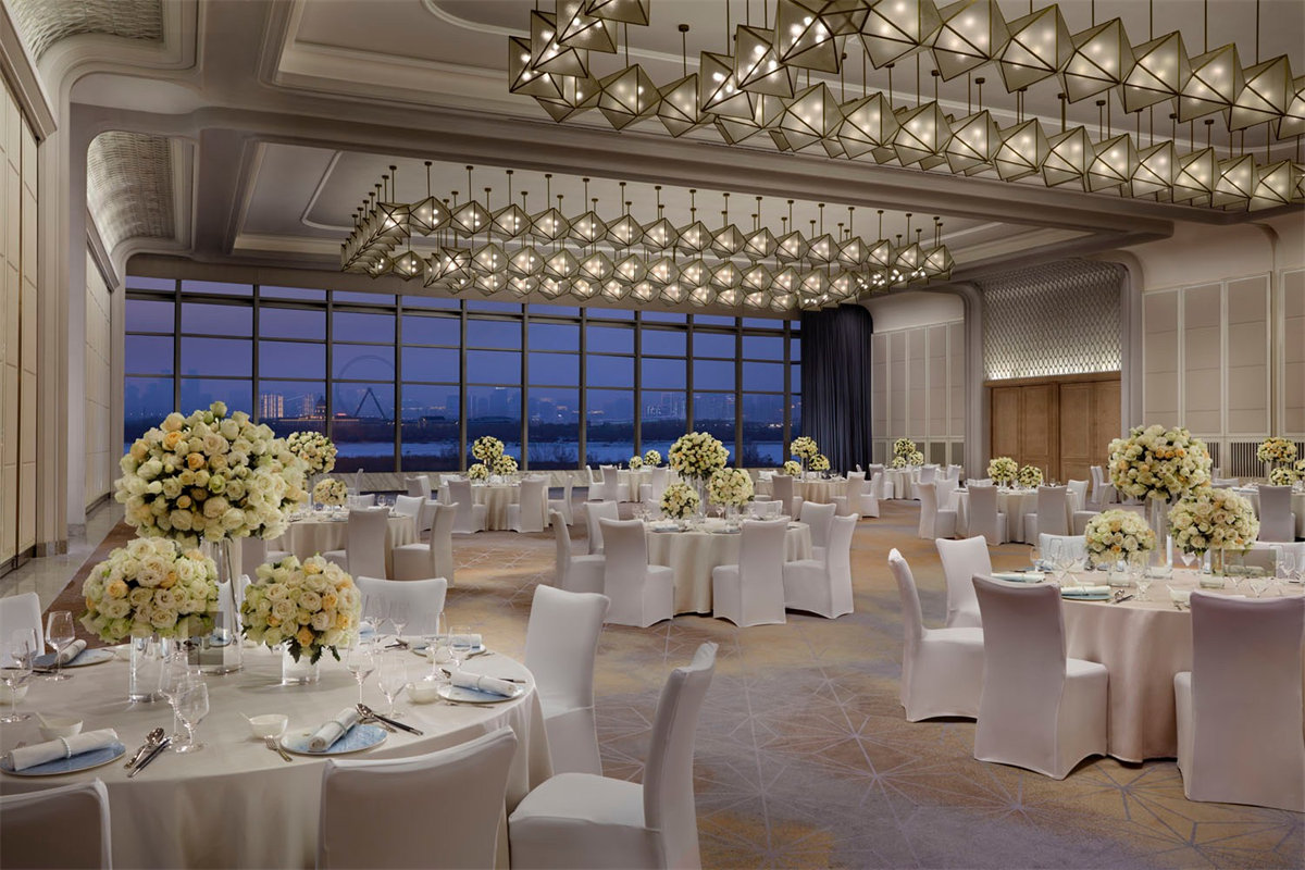 哈爾濱富力麗思卡爾頓五星級(jí)酒店裝修設(shè)計(jì)方案(圖3) 哈爾濱富力麗思卡爾頓五星級(jí)酒店裝修設(shè)計(jì)方案(圖3)