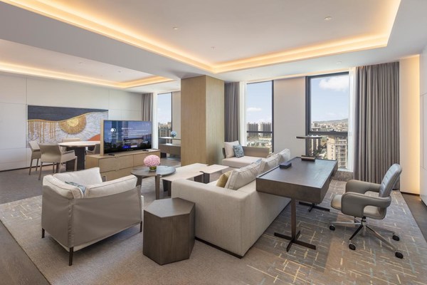 云南省首家希爾頓逸林酒店裝修設(shè)計賞析(圖4) 云南省首家希爾頓逸林酒店裝修設(shè)計賞析(圖4)