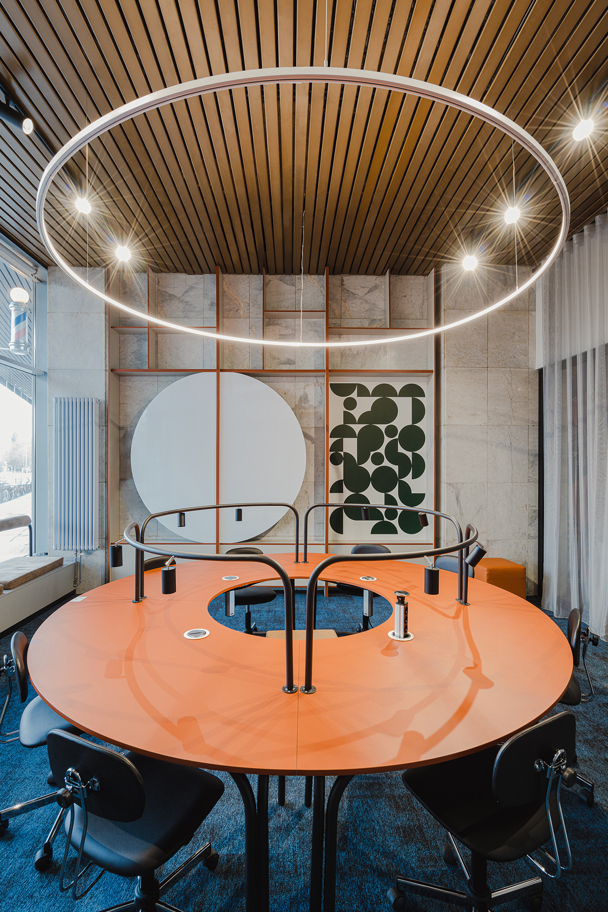 國外年輕有活力的時(shí)尚酒店大堂設(shè)計(jì)(圖7) 國外年輕有活力的時(shí)尚酒店大堂設(shè)計(jì)(圖7)