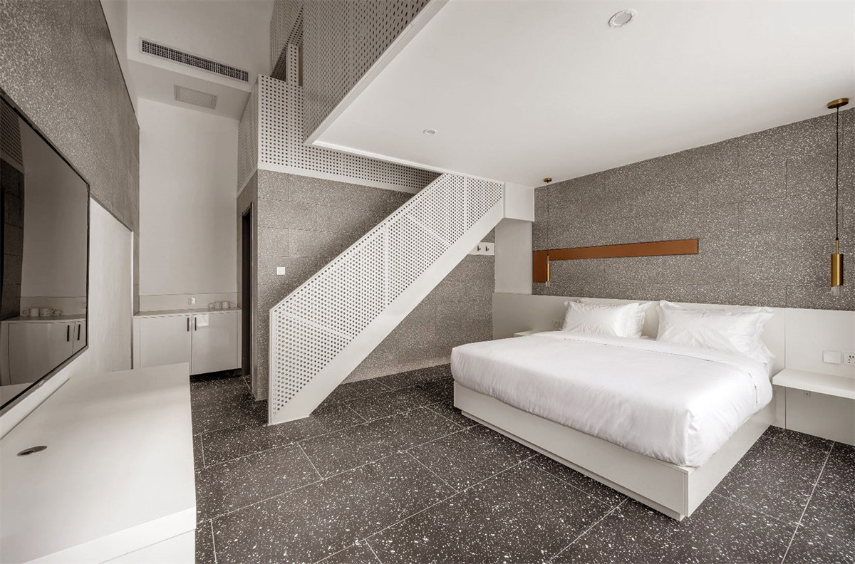 現(xiàn)代輕奢風(fēng)農(nóng)家院改造民宿裝修設(shè)計(jì)案例(圖8) 現(xiàn)代輕奢風(fēng)農(nóng)家院改造民宿裝修設(shè)計(jì)案例(圖8)