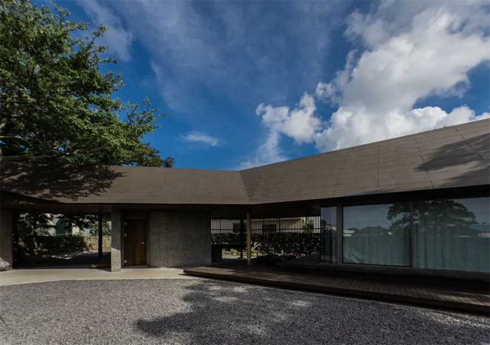 回歸田園 韓國(guó)濟(jì)州島古樸民宿設(shè)計(jì)案例(圖1) 回歸田園 韓國(guó)濟(jì)州島古樸民宿設(shè)計(jì)案例(圖1)