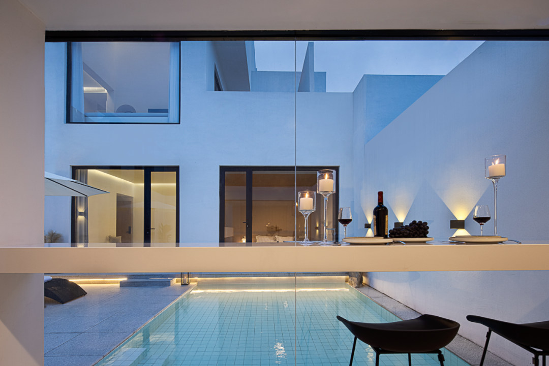 國內(nèi)版馬爾代夫度假民宿裝修設(shè)計案例(圖8) 國內(nèi)版馬爾代夫度假民宿裝修設(shè)計案例(圖8)