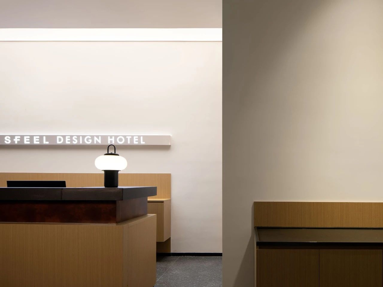 簡潔溫暖的S FEEL設(shè)計師酒店裝修設(shè)計方案(圖3) 簡潔溫暖的S FEEL設(shè)計師酒店裝修設(shè)計方案(圖3)