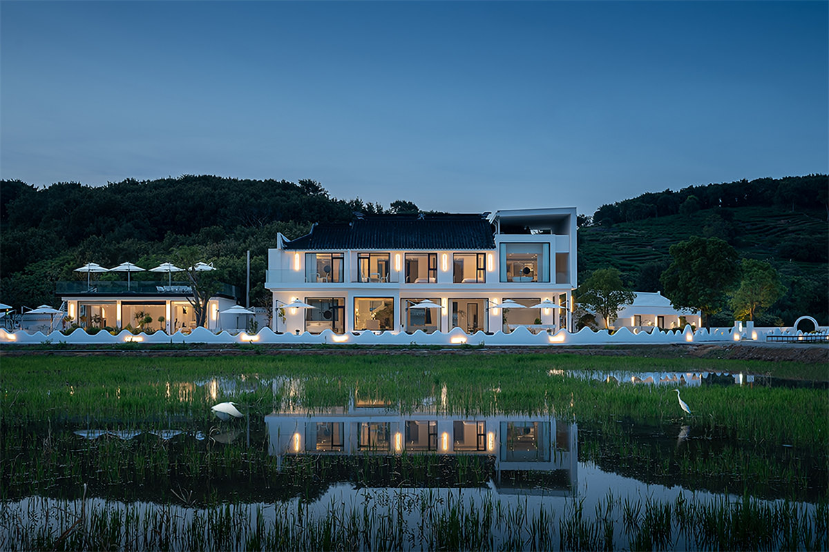 鄭州專業(yè)民宿設(shè)計(jì)推薦純白色漫心島民宿裝修案例(圖1) 10015511_vsszan152485180011563.jpg