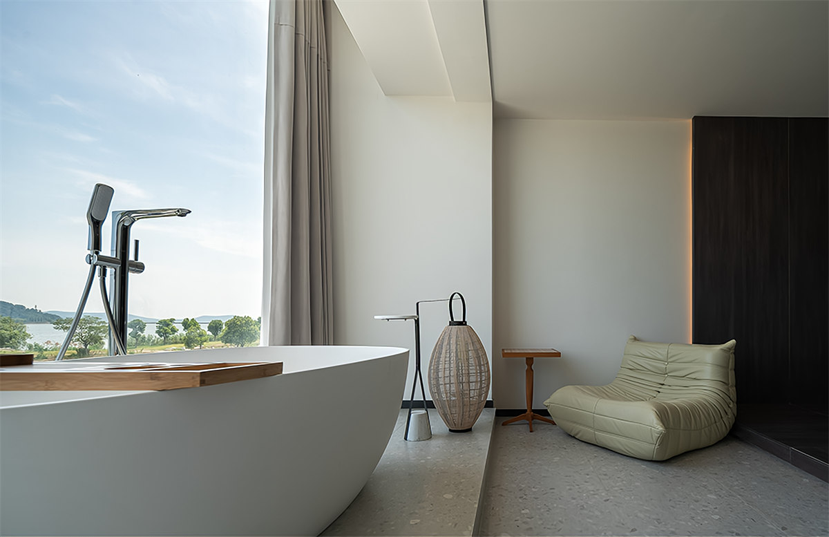 鄭州專業(yè)民宿設(shè)計(jì)推薦純白色漫心島民宿裝修案例(圖7) 鄭州專業(yè)民宿設(shè)計(jì)推薦純白色漫心島民宿裝修案例(圖7)