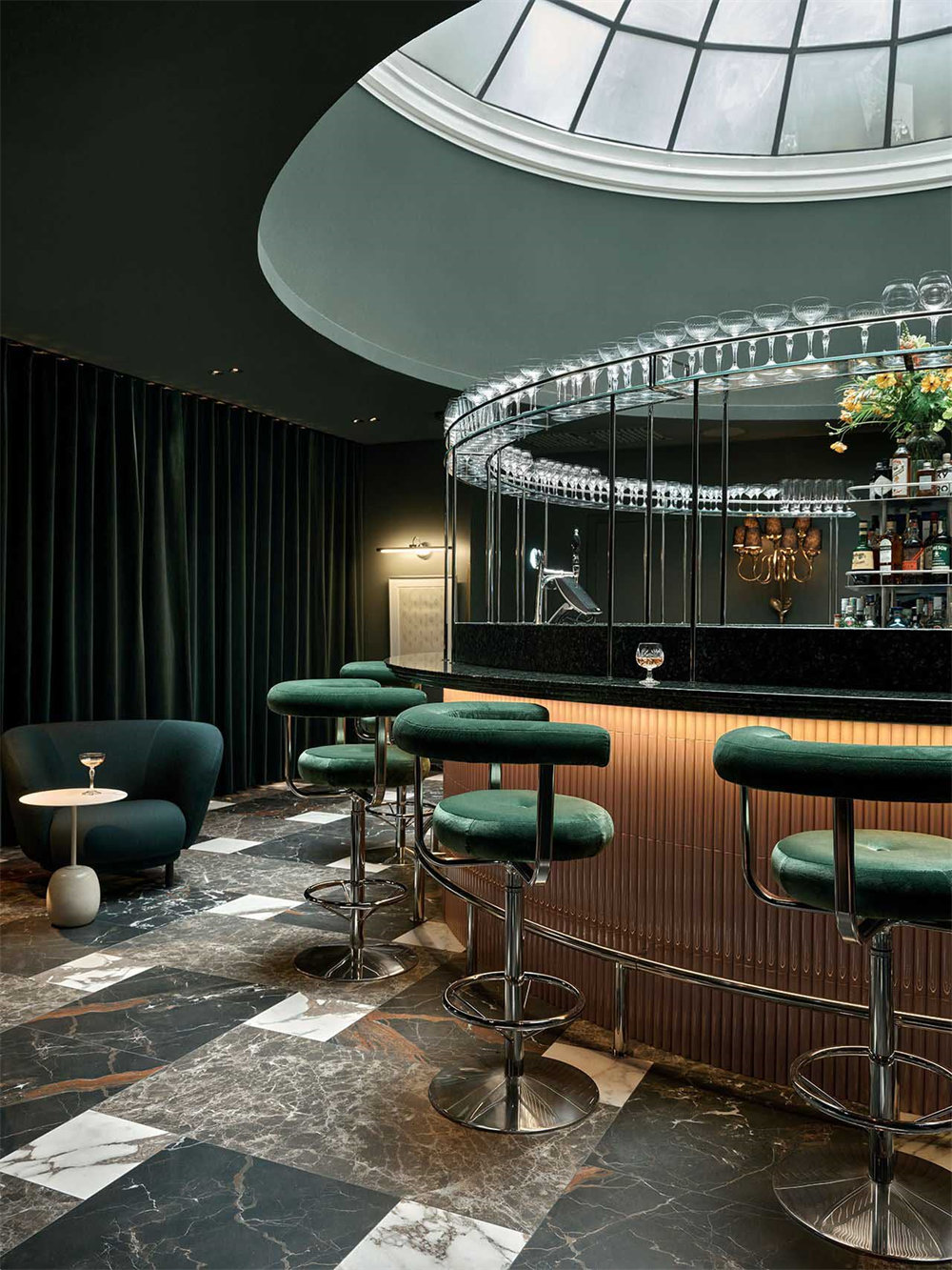 波西米亞風情赫爾辛基Torni設計酒店裝修案例(圖1) 波西米亞風情赫爾辛基Torni設計酒店裝修案例(圖1)