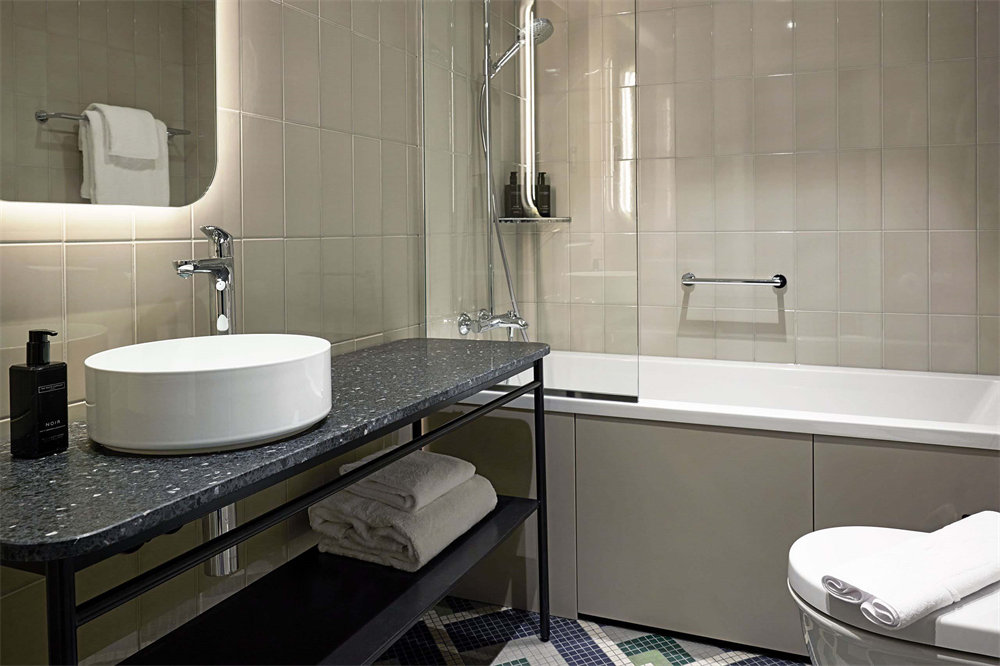 波西米亞風情赫爾辛基Torni設計酒店裝修案例(圖8) 波西米亞風情赫爾辛基Torni設計酒店裝修案例(圖8)