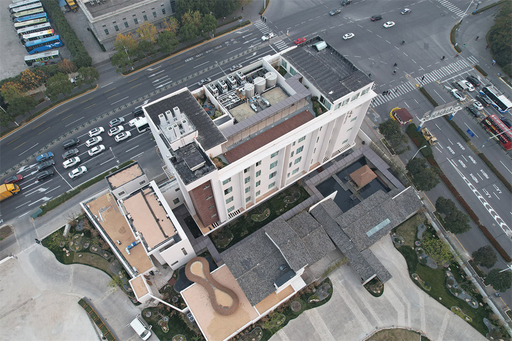 城市度假酒店設(shè)計(jì) 上海世博元古酒店裝修設(shè)計(jì)案例(圖1) 城市度假酒店設(shè)計(jì) 上海世博元古酒店裝修設(shè)計(jì)案例(圖1)