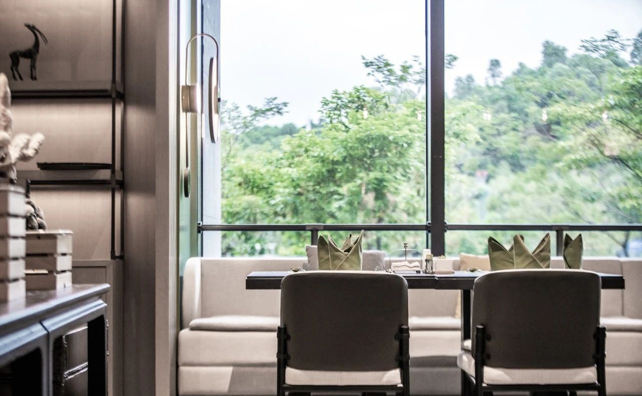 英威斯頓城市精品酒店裝修設(shè)計(jì)方案(圖6) 英威斯頓城市精品酒店裝修設(shè)計(jì)方案(圖6)