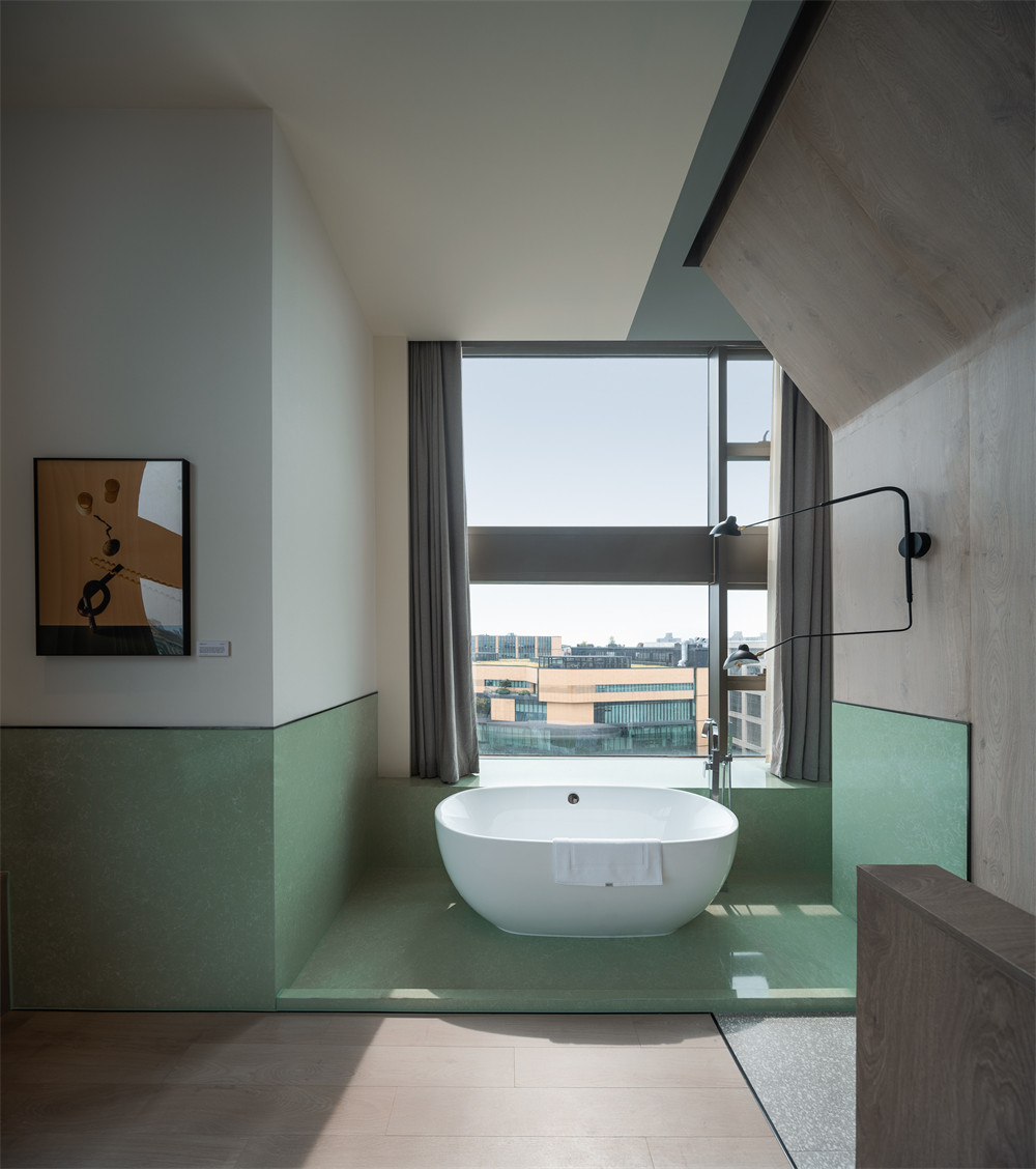 與書屋融合的亞朵 S 酒店裝修設(shè)計案例(圖10) 與書屋融合的亞朵 S 酒店裝修設(shè)計案例(圖10)