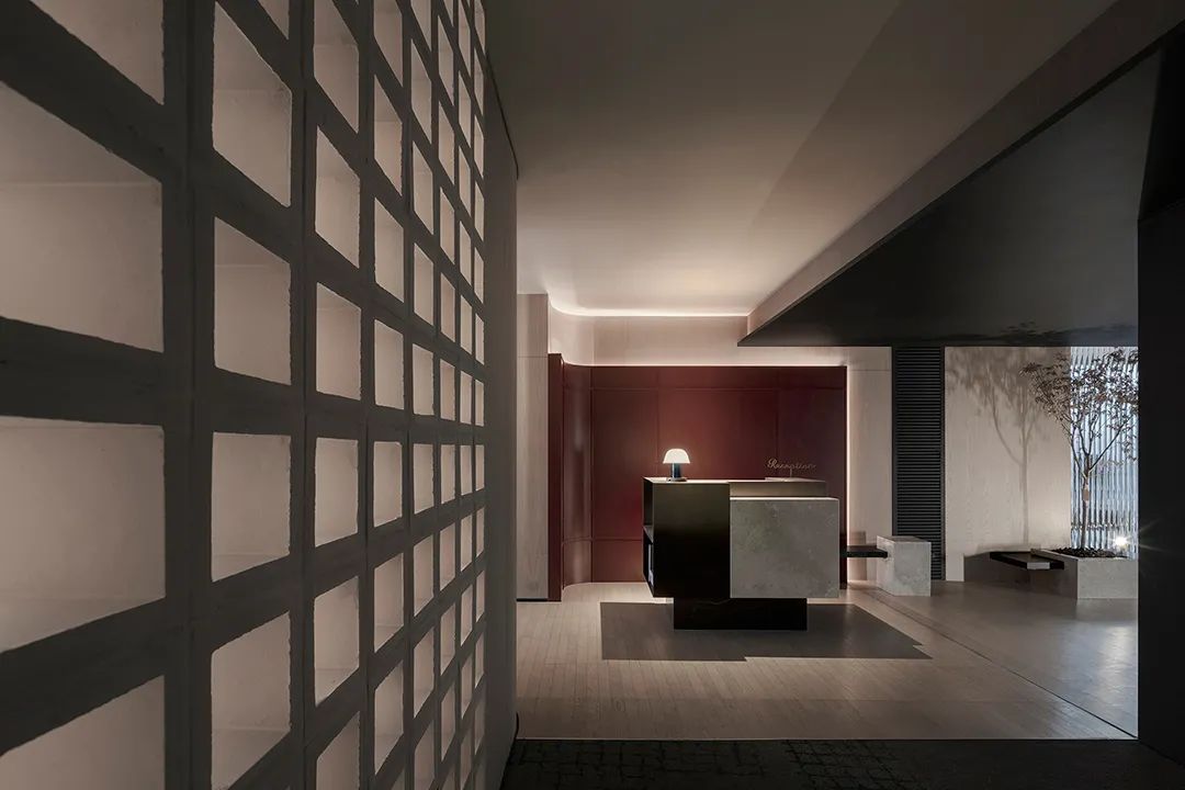 ICON HOTEL 深圳藝術(shù)人文精品酒店裝修設(shè)計案例(圖9) ICON HOTEL 深圳藝術(shù)人文精品酒店裝修設(shè)計案例(圖9)