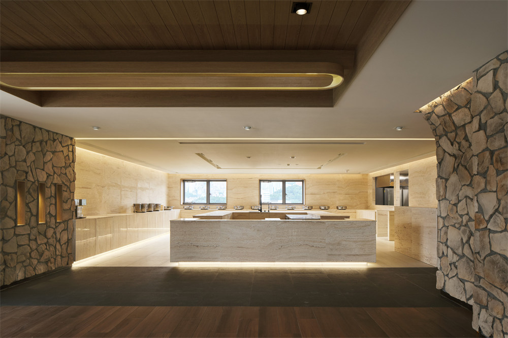 以自然為靈感的tt 精品酒店裝修設(shè)計方案(圖8) 以自然為靈感的tt 精品酒店裝修設(shè)計方案(圖8)