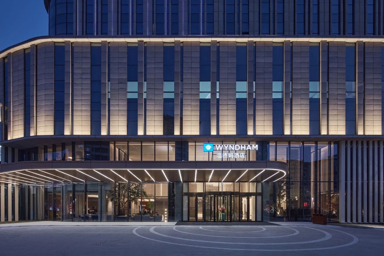 當代藝術(shù)融合歷史 雄安新區(qū)溫德姆酒店裝修設(shè)計(圖2) 當代藝術(shù)融合歷史 雄安新區(qū)溫德姆酒店裝修設(shè)計(圖2)