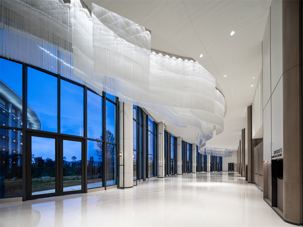 四川遂寧觀音湖圣蓮島萬豪酒店裝修設(shè)計案例(圖4) 四川遂寧觀音湖圣蓮島萬豪酒店裝修設(shè)計案例(圖4)