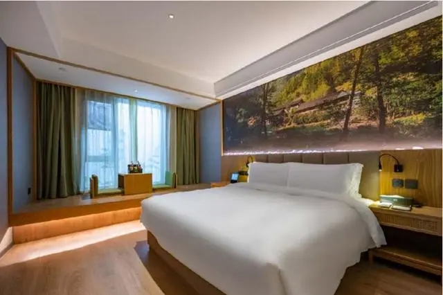 酒店觀察:經(jīng)濟復(fù)蘇 秋果酒店快速發(fā)展(圖3) 11385343fbf2b211a41b0c39c8780a340dd78e90.webp.jpg