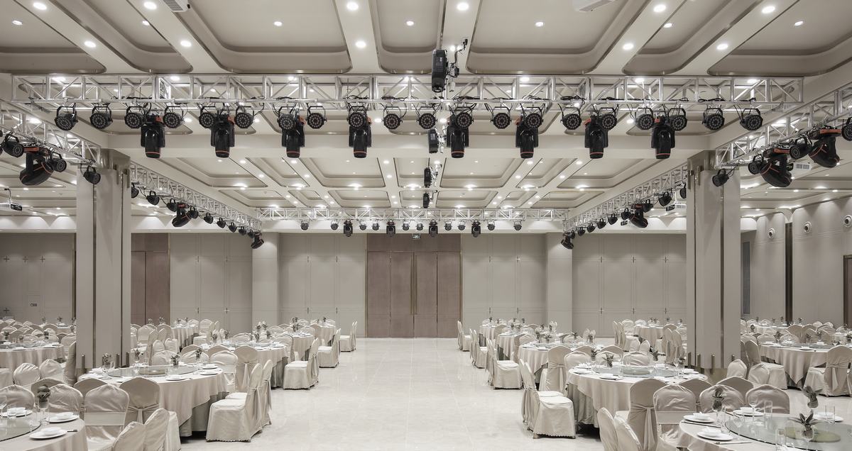 周口婚宴酒店裝修設(shè)計(jì)案例(圖5) 2-211009151Z5325.jpg