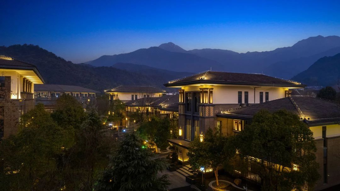 25000㎡開元名都新中式度假酒店裝修設(shè)計(jì)方案(圖2) 微信圖片_20230522095935.jpg