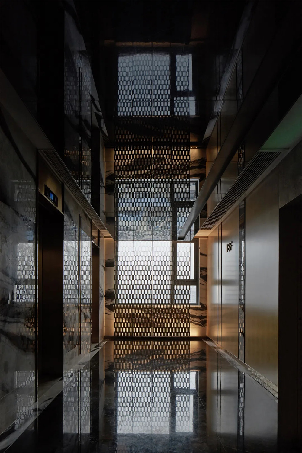 13000平成都四季云庭精品酒店裝修設(shè)計案例(圖3) 8211825_PIC8.jpg