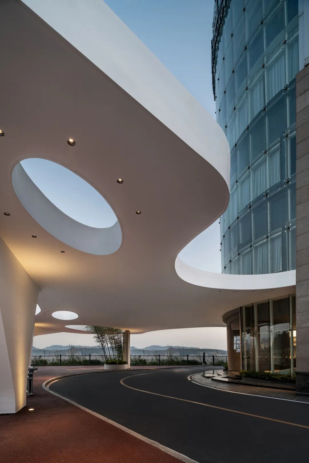 成都亞啡精致商務(wù)酒店裝修設(shè)計(jì)案例(圖1) 001001_62b5e1d90924486201.jpg