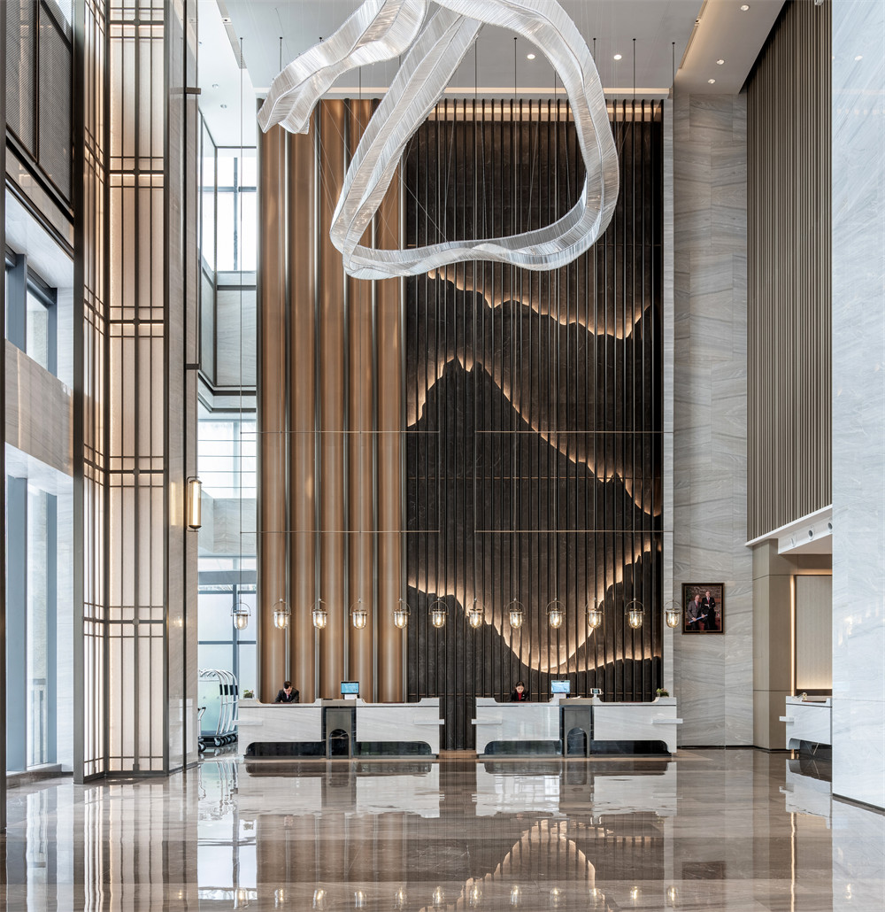 張家港萬豪國際五星級酒店裝修設(shè)計案例(圖3) 7497914_4-張家港萬豪酒店大堂.jpg