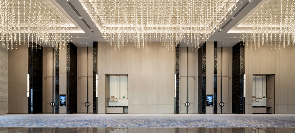 張家港萬豪國際五星級酒店裝修設(shè)計案例(圖14) 7497926_15-張家港萬豪酒店宴會前廳.jpg