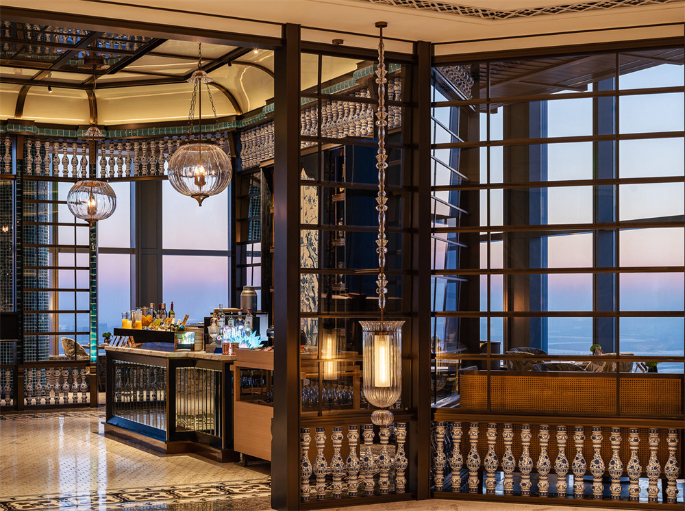 哈爾濱麗思卡爾頓五星級酒店餐廳裝修設(shè)計(jì)方案(圖2) 10739908_vsszan40075070445132.jpg