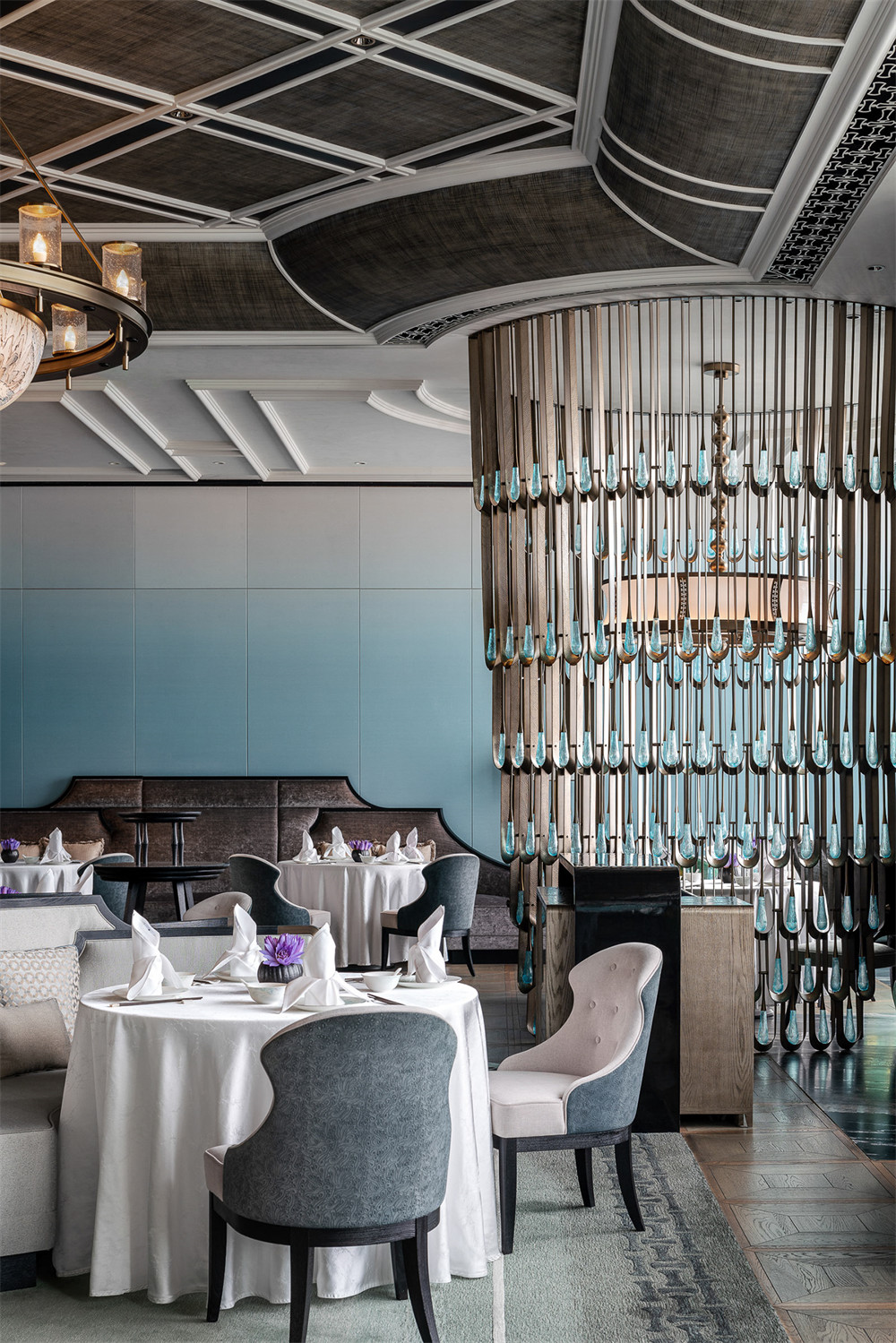 哈爾濱麗思卡爾頓五星級酒店餐廳裝修設(shè)計(jì)方案(圖11) 10739928_vsszan400750704451322.jpg