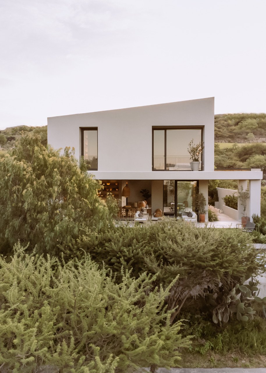 國外極簡休閑風度假民宿酒店設計方案(圖2) 10851678_vsszan94919140048296.jpeg