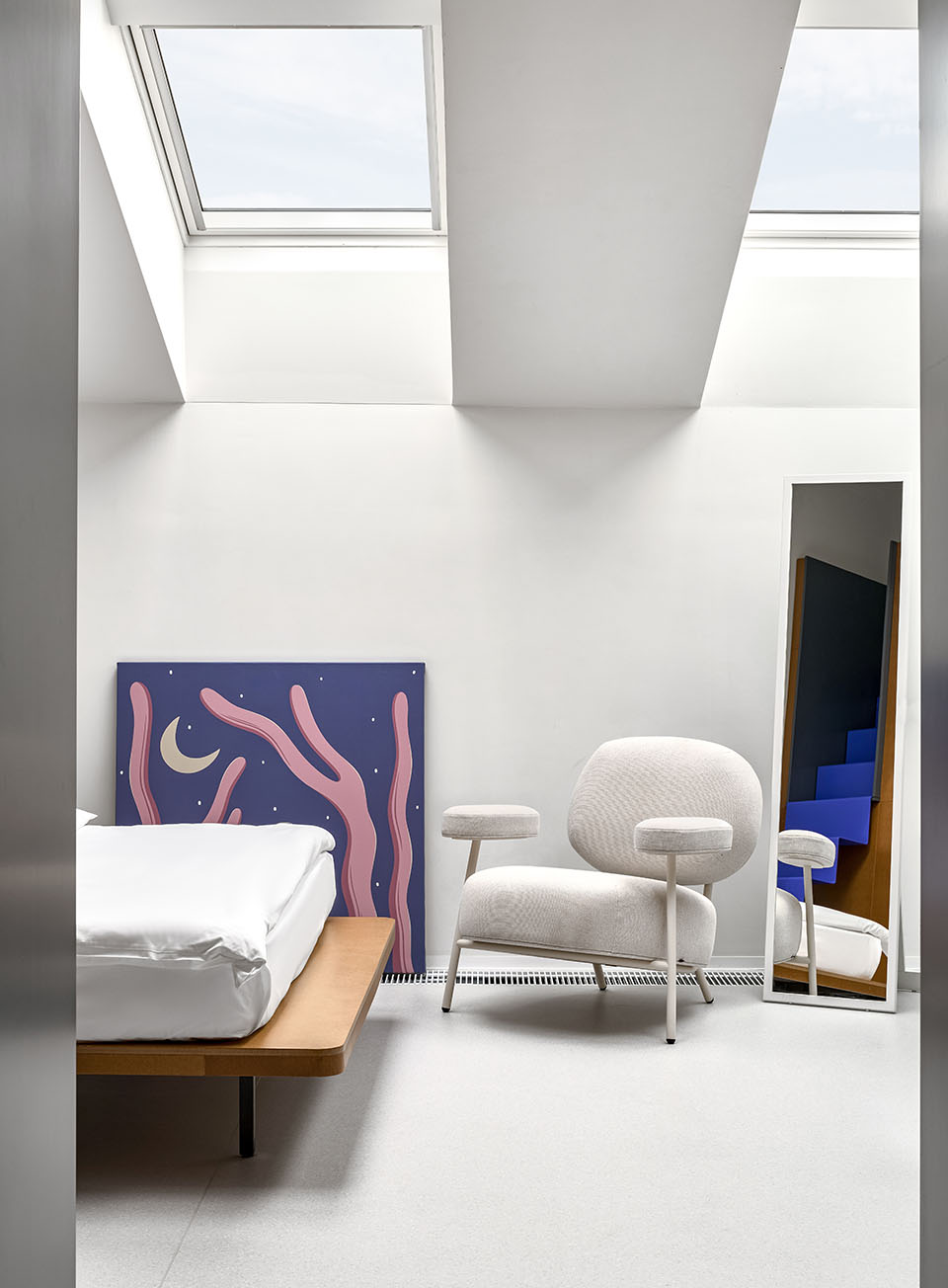 專為年輕人打造的低造價Faces酒店裝修設計方案(圖1) 10934360_vsszan184053281054263.jpg