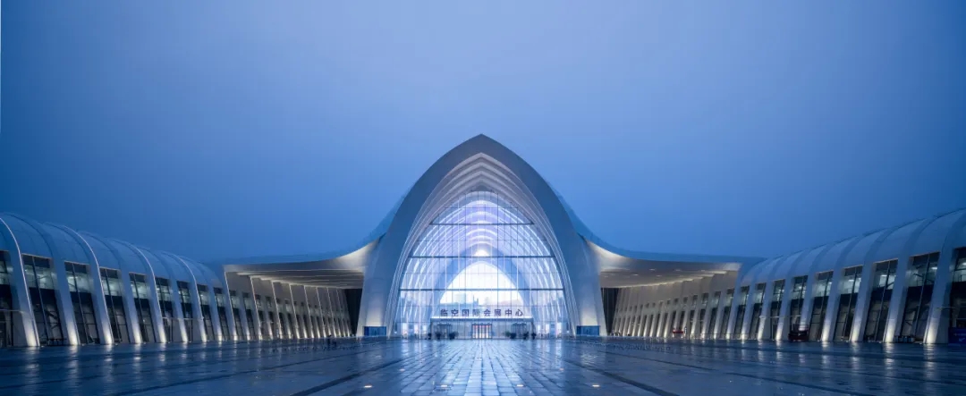 河北廊坊臨空國際會展中心裝修設(shè)計方案(圖3) 640_wx_fmt=jpeg&tp=webp&wxfrom=5&wx_lazy=1&wx_co=1.webp.jpg