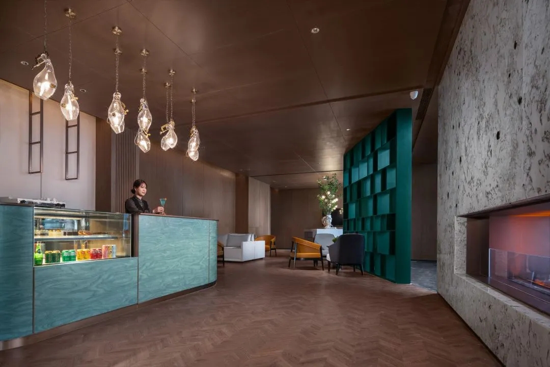 河北石家莊高新假日四星級(jí)標(biāo)準(zhǔn)酒店裝修設(shè)計(jì)案例(圖5) 640_wx_fmt=jpeg&from=appmsg&tp=webp&wxfrom=5&wx_lazy=1&wx_co=1.webp (5).jpg