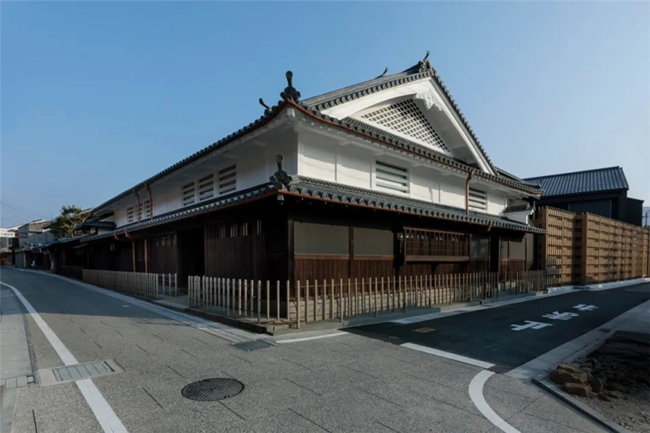 以社群為基礎(chǔ)的日式客棧民宿裝修設(shè)計案例(圖1) 以社群為基礎(chǔ)的日式客棧民宿裝修設(shè)計案例